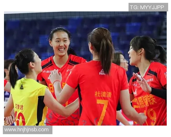 成都排球队速度之争引发热议球迷与专家各执己见探讨战术与表现